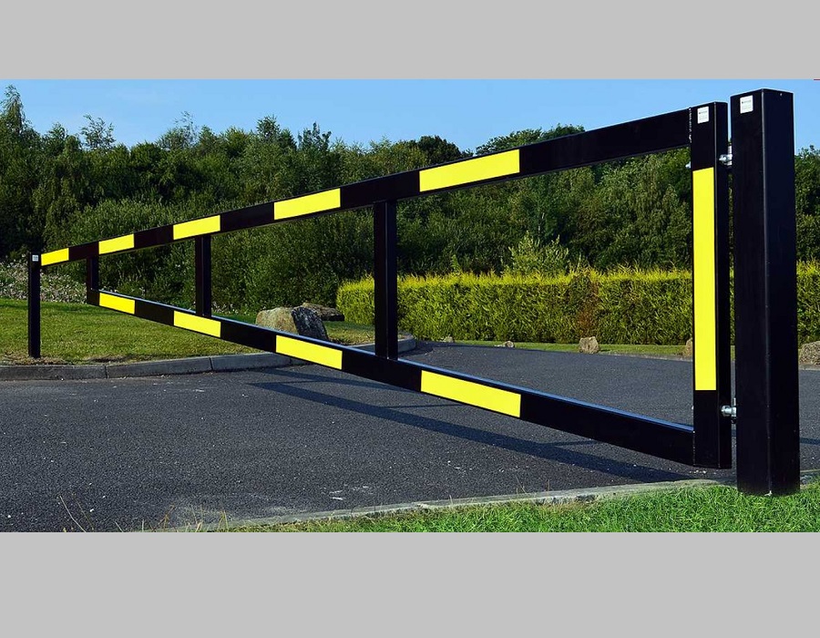 Swing Arm Barriers