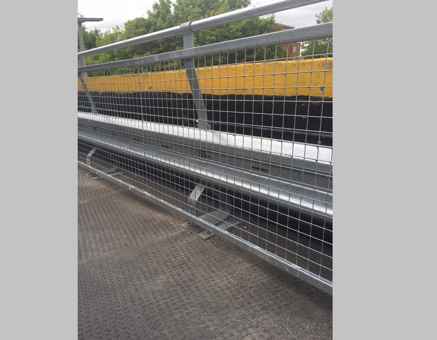 Barrier, Mesh & Handrail