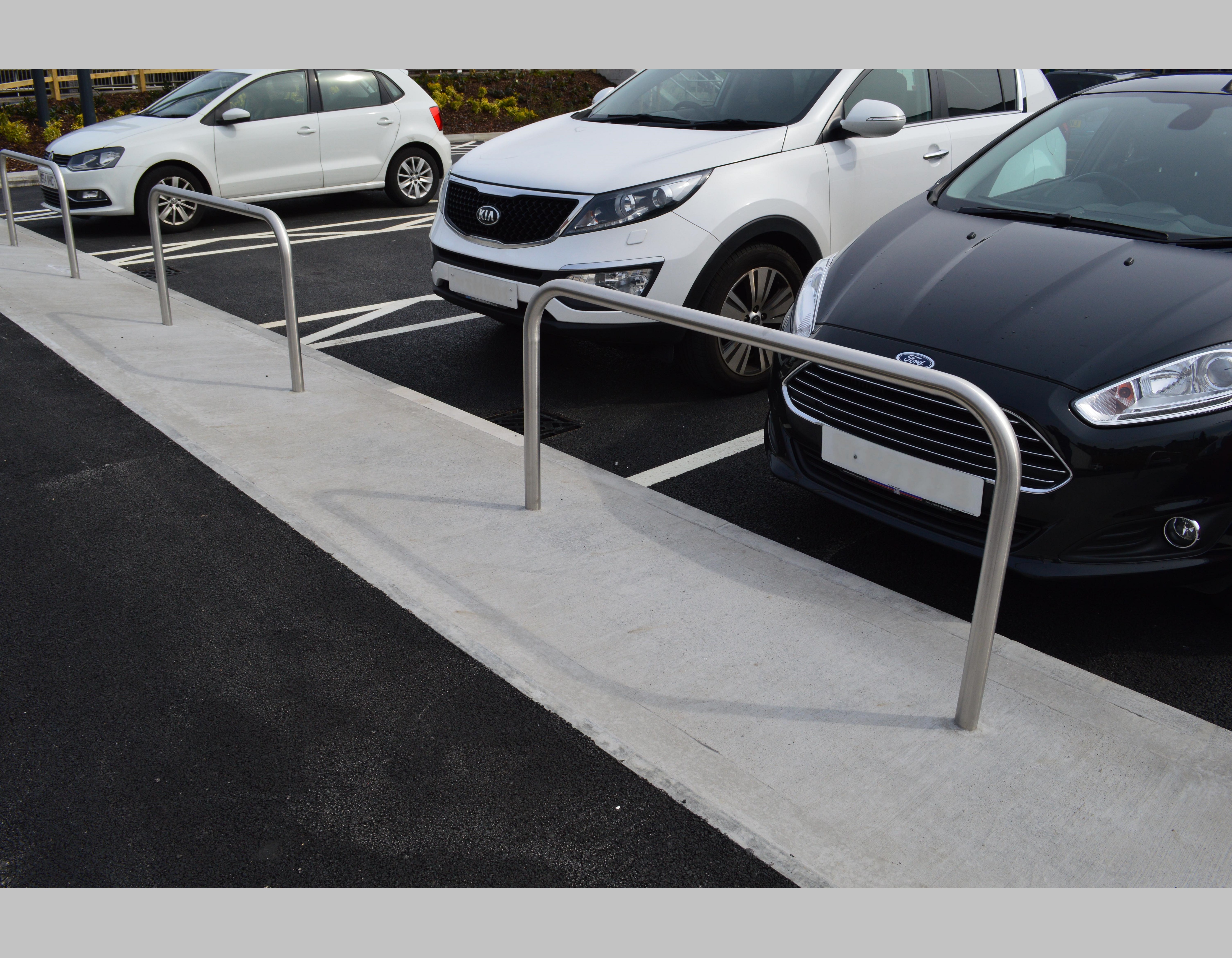 Stainless Steel Barrier Hoop 