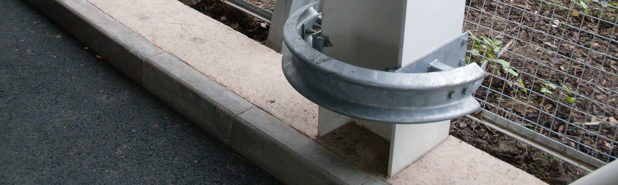 Warehouse rail column protector