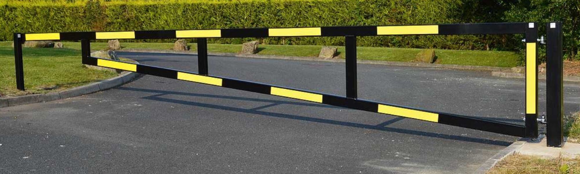 Swing Arm Barrier